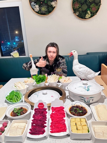 在线a亚洲老鸭窝天堂av高清在线亚洲老鸭窝天堂AV高清，探索数字时代的成人娱乐新趋势