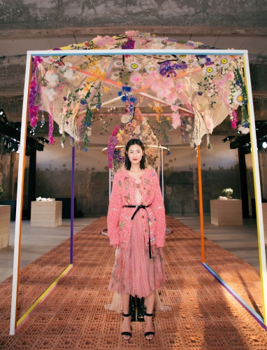 久久亚洲美日韩精品系列，多元文化下的时尚潮流久久mr